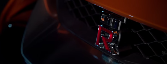 日産2017年モデル『GT-R』をNYモーターショーで世界初公開！