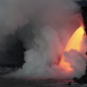なんという光景！ 大量の溶岩が海に流れ込んで爆発を起こす瞬間が凄まじい……！