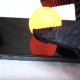 【実験】超高温に熱したニッケルボールをiPhoneの上に置いてみると……！？