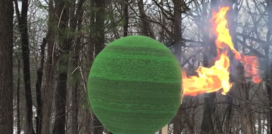 【火の玉】42,000本のマッチで作ったボールに火を付けてみた！！
